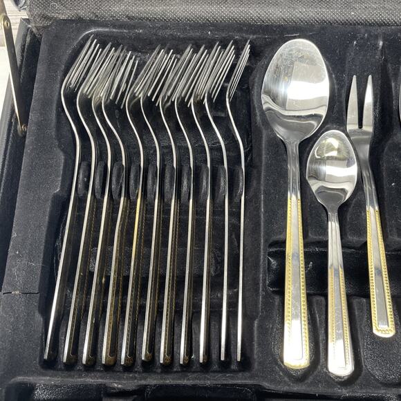 Solingen Silverware Germany 18/10 66 Piece Dinnerware Plus Case Incomplete - Picture 3 of 16